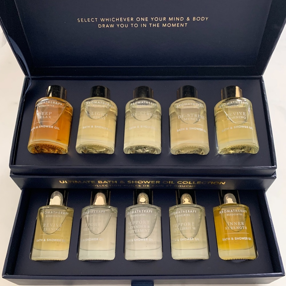 Aromatherapy Associates Ultimate Wellbeing 10-Piece Bath & Shower Oil Collection